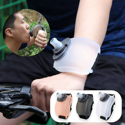 "Stay Hydrated Hands-Free: Portable Sports Water Bottle for Active Lifestyles"